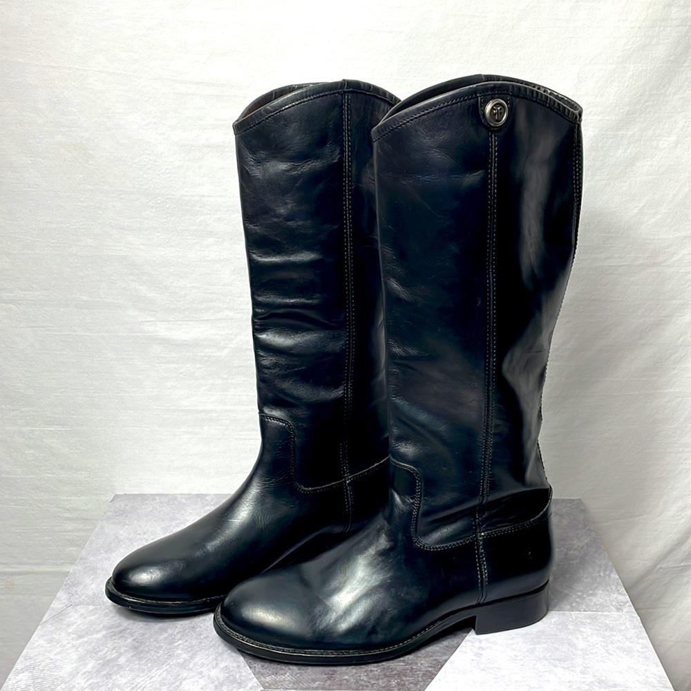 Frye black Leather boots. 7.5. 16 inches top to the sole. Womens